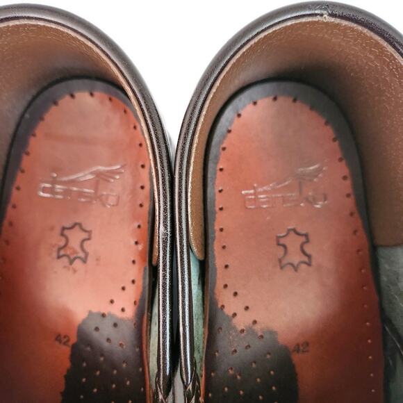 Dansko Professional Women's Brown Patent Leather Floral Paisley Clogs 11 - Picture 5 of 6